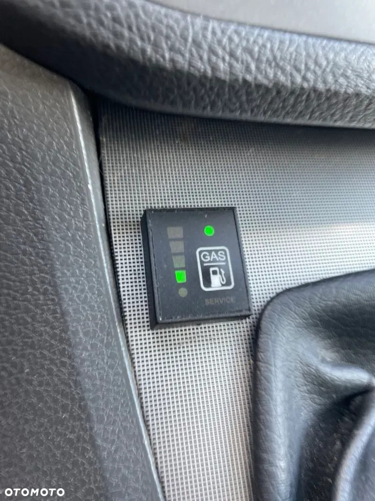 Ford C-MAX - 16