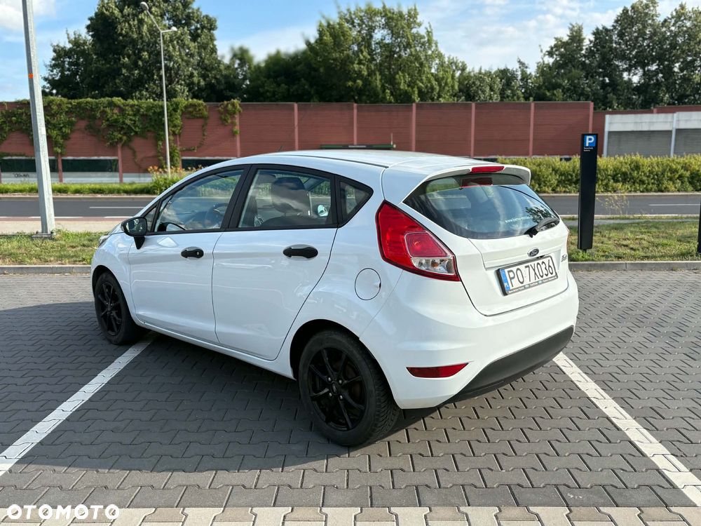 Ford Fiesta - 5