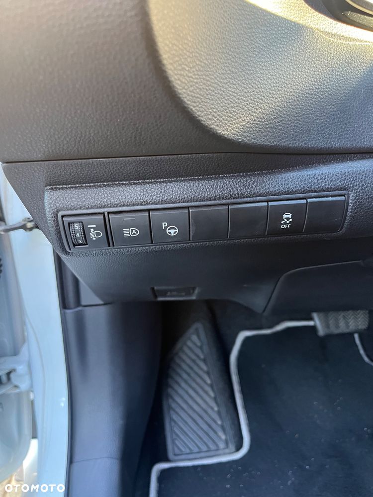 Toyota Corolla - 18