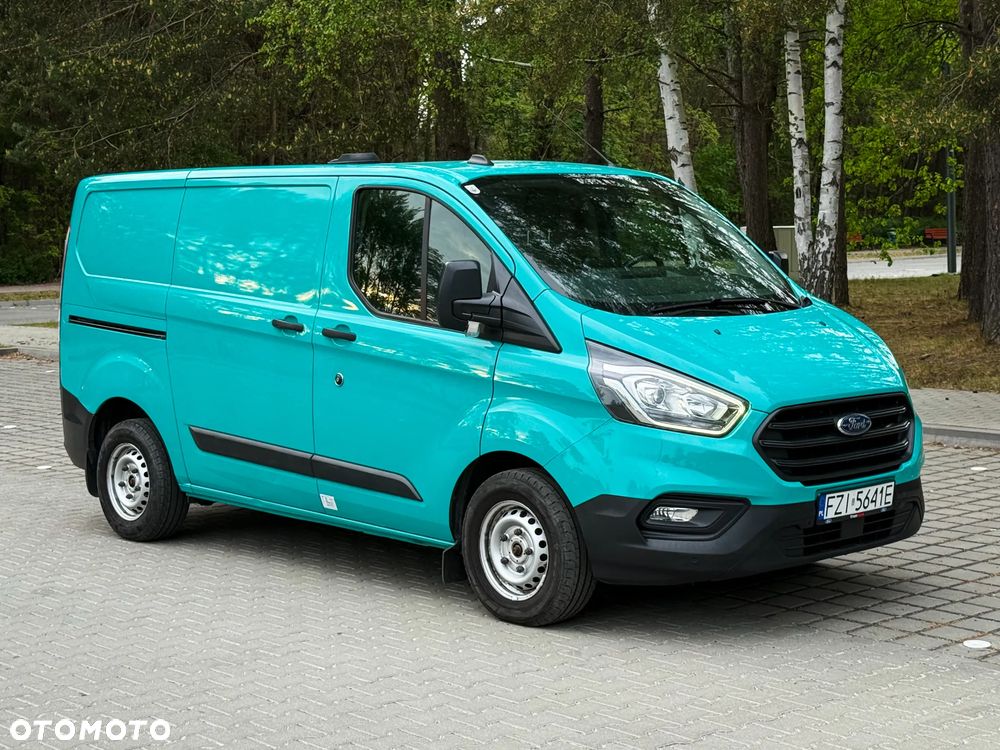Ford Transit Custom - 8