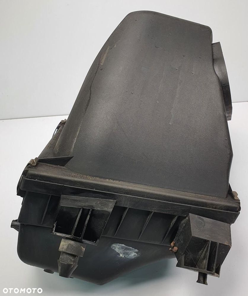 OBUDOWA FILTRA POWIETRZA VW PASSAT B5 W8 3B0129605B - 2