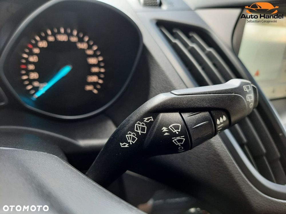 Ford Kuga 1.5 EcoBoost 2x4 ST-Line - 32