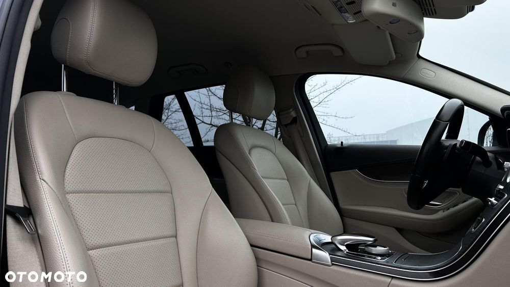 Mercedes-Benz Klasa C - 24