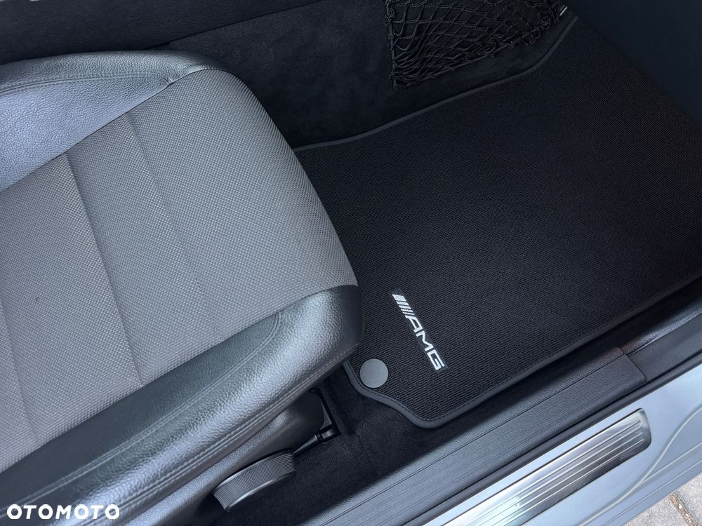 Mercedes-Benz Klasa C 180 Coupe AMG Line - 19