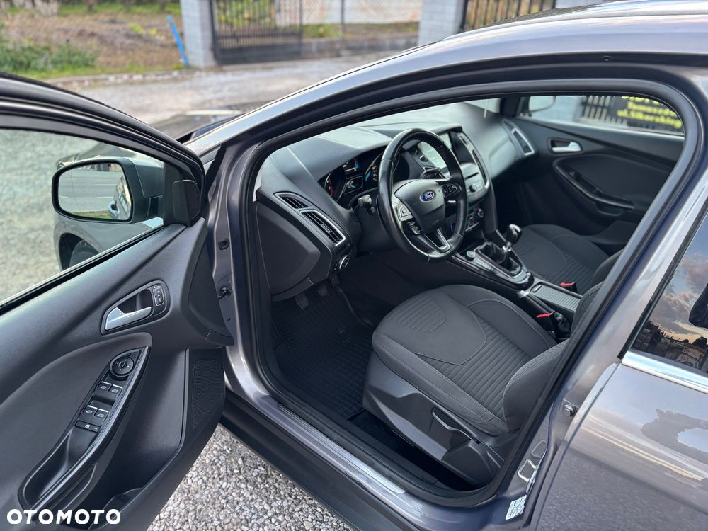 Ford Focus - 6