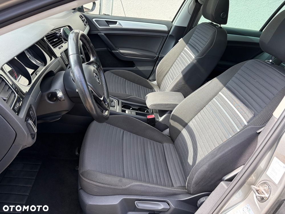 Volkswagen Golf 2.0 BlueTDI DSG Cup - 20