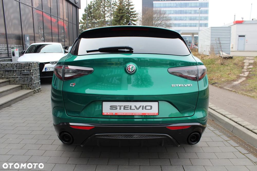 Alfa Romeo Stelvio 2.0 Turbo Veloce Q4 - 9