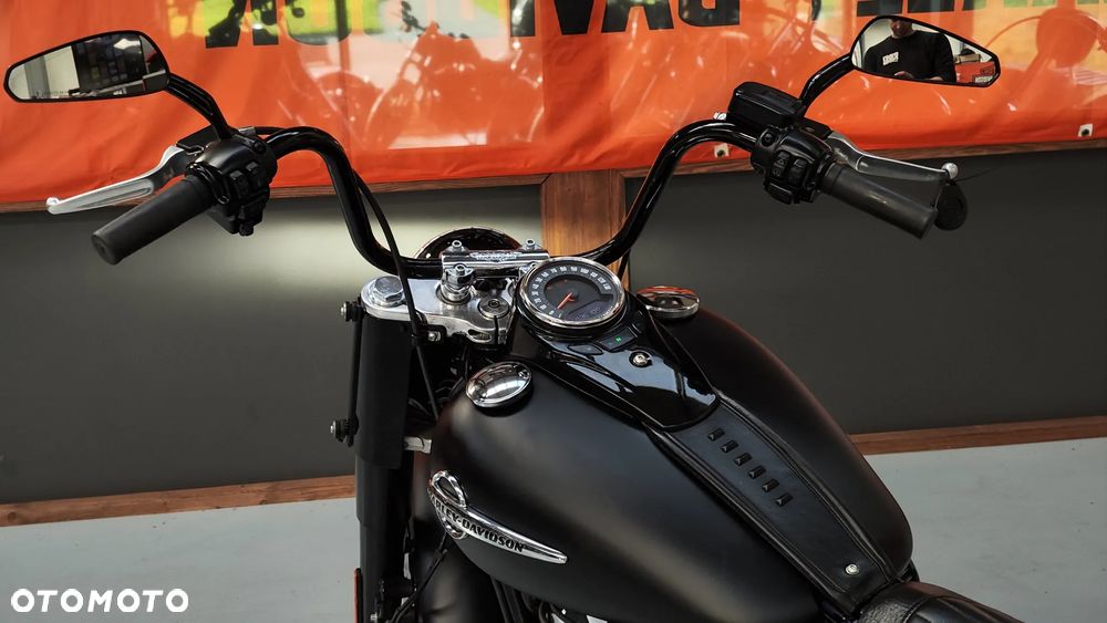 Harley-Davidson Softail Slim - 26