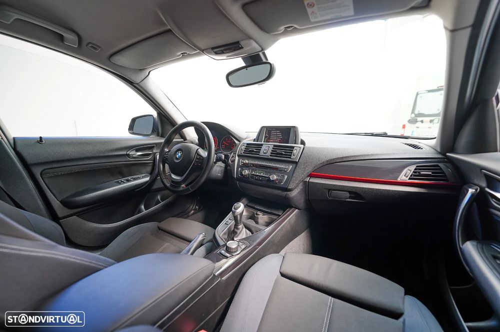 BMW 116 d EDynamics Line Sport - 12