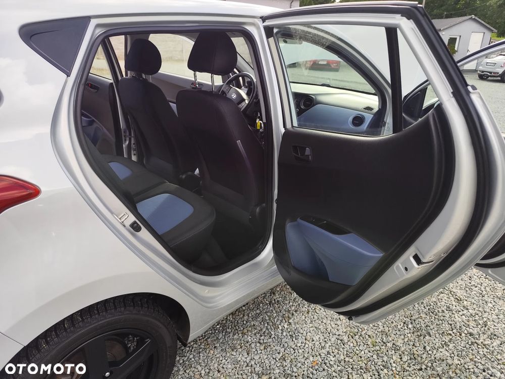 Hyundai i10 - 24