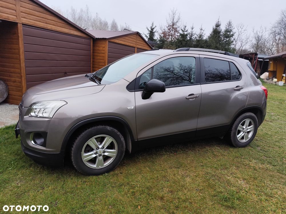 Chevrolet Trax 1.6 LS - 30