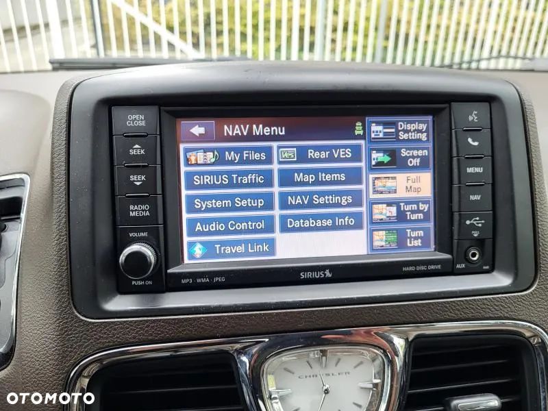 Chrysler Town & Country 3.6 Touring - 15
