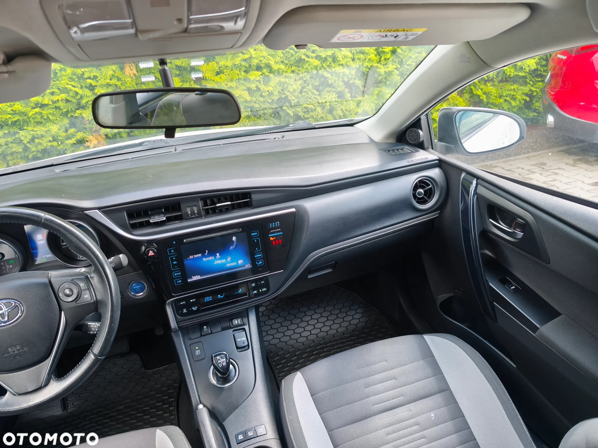 Toyota Auris - 26
