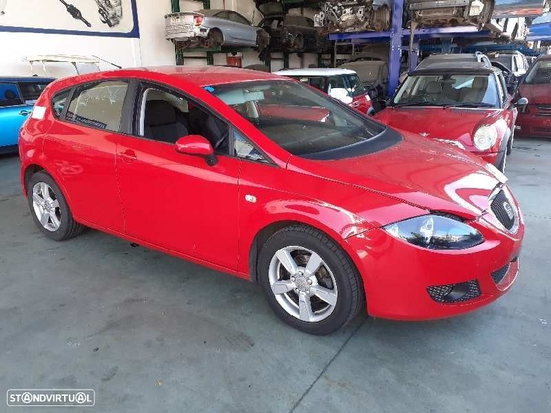 JOGO TAPETES / ALCATIFAS SEAT LEON 2005 - - 4