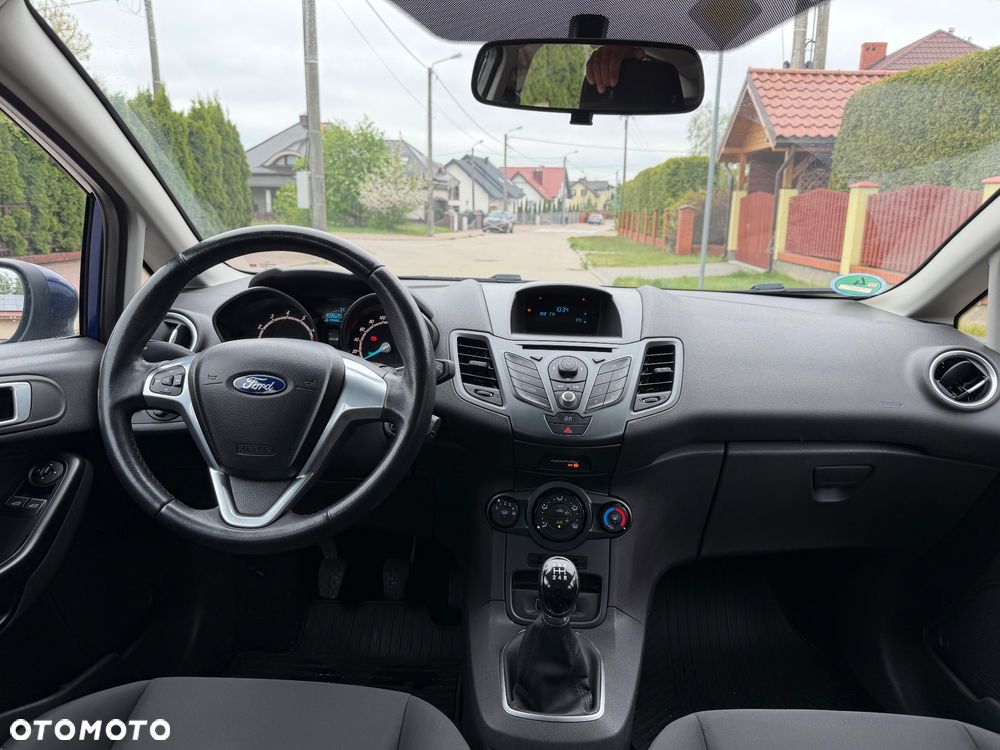 Ford Fiesta 1.25 Champions Edition - 24