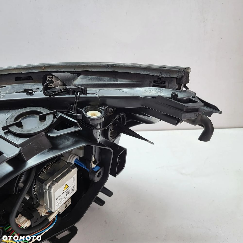 LAMPA PRZEDNIA PRAWY PRZÓD BMW 5 E60 E61 XENON DYNAMIC SKRĘTNA 7044672 lift - 11