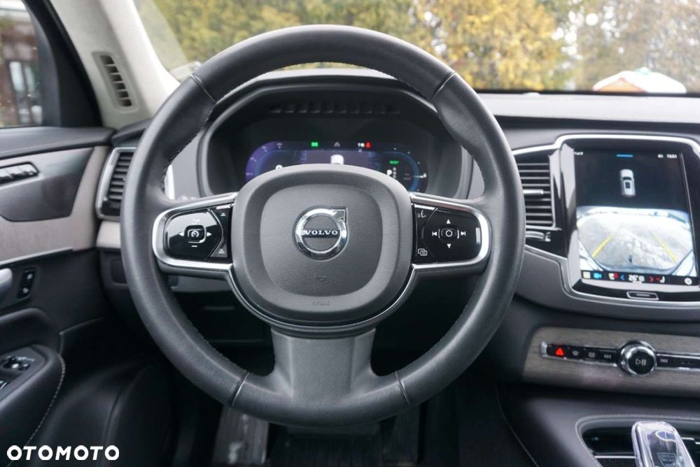 Volvo XC 90 - 18