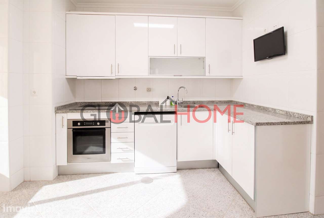 Apartamento T2 com Terraço em Baguim do Monte - Grande imagem: 4/26