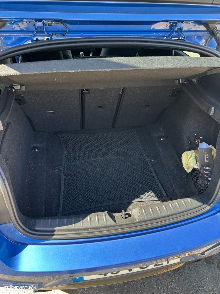 BMW 118 d Pack M - 13