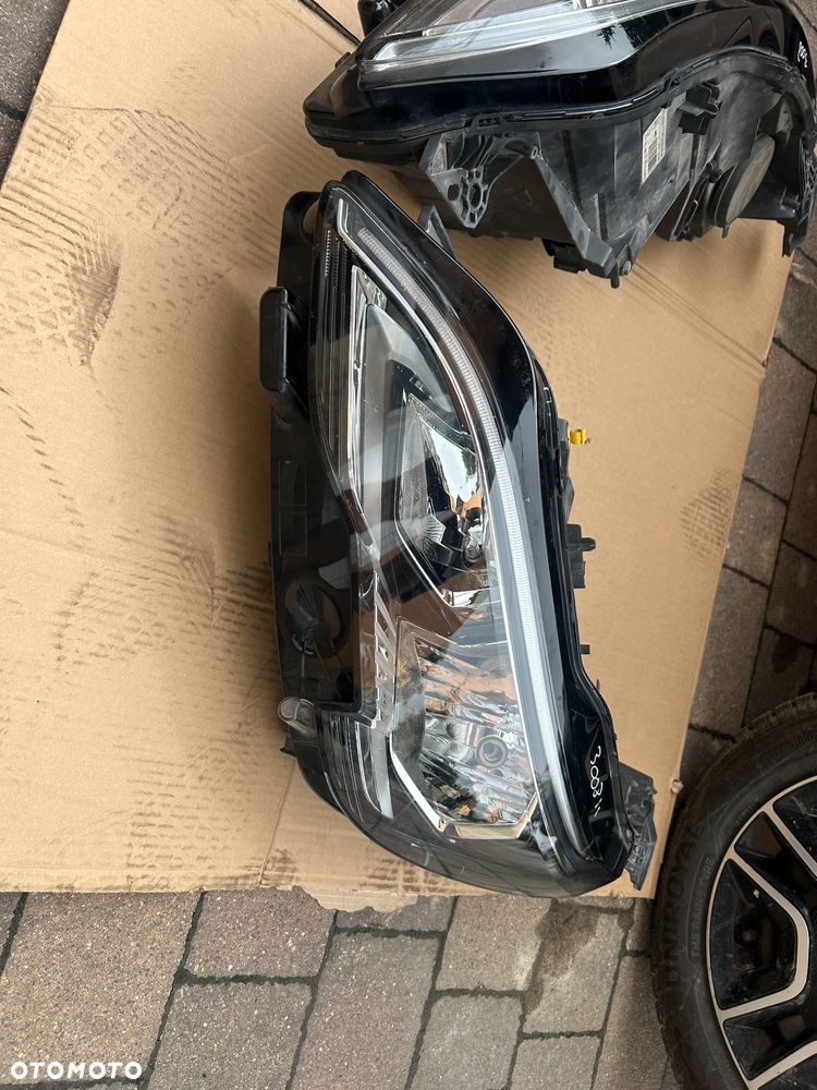 Peugeot 3008 II lampa lewy przód prawy przód 9810478180 9810478080 - 5