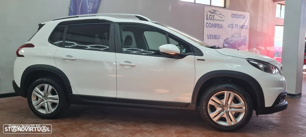 Peugeot 2008 BlueHDi 100 STOP & START Signature - 5