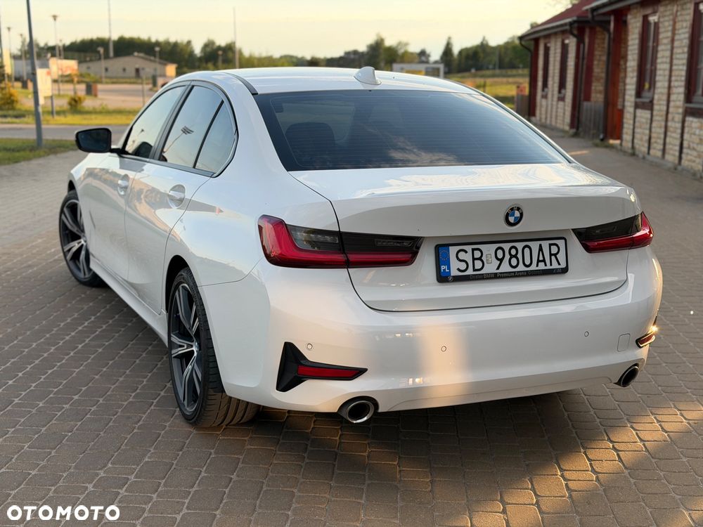 BMW Seria 3 320i Advantage - 4
