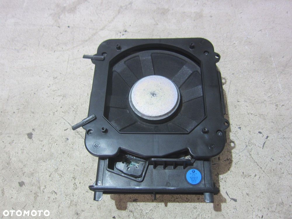 BMW X1 F48 F40 F45 F39 GŁOŚNIK NISKOTONOWY LEWY FOTELA 65139278065 9278065 - 2