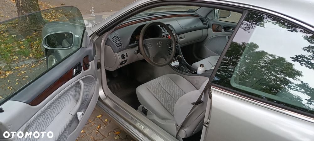 Mercedes-Benz CLK