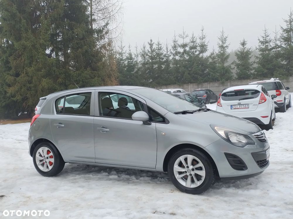 Opel Corsa 1.2 16V Edition 150 - 9