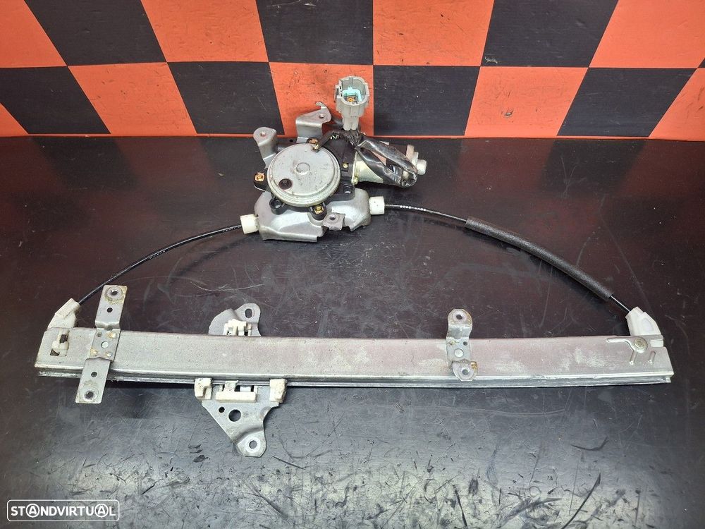 Elevador Frente Direito Electrico Nissan Pick Up (D22) - 1