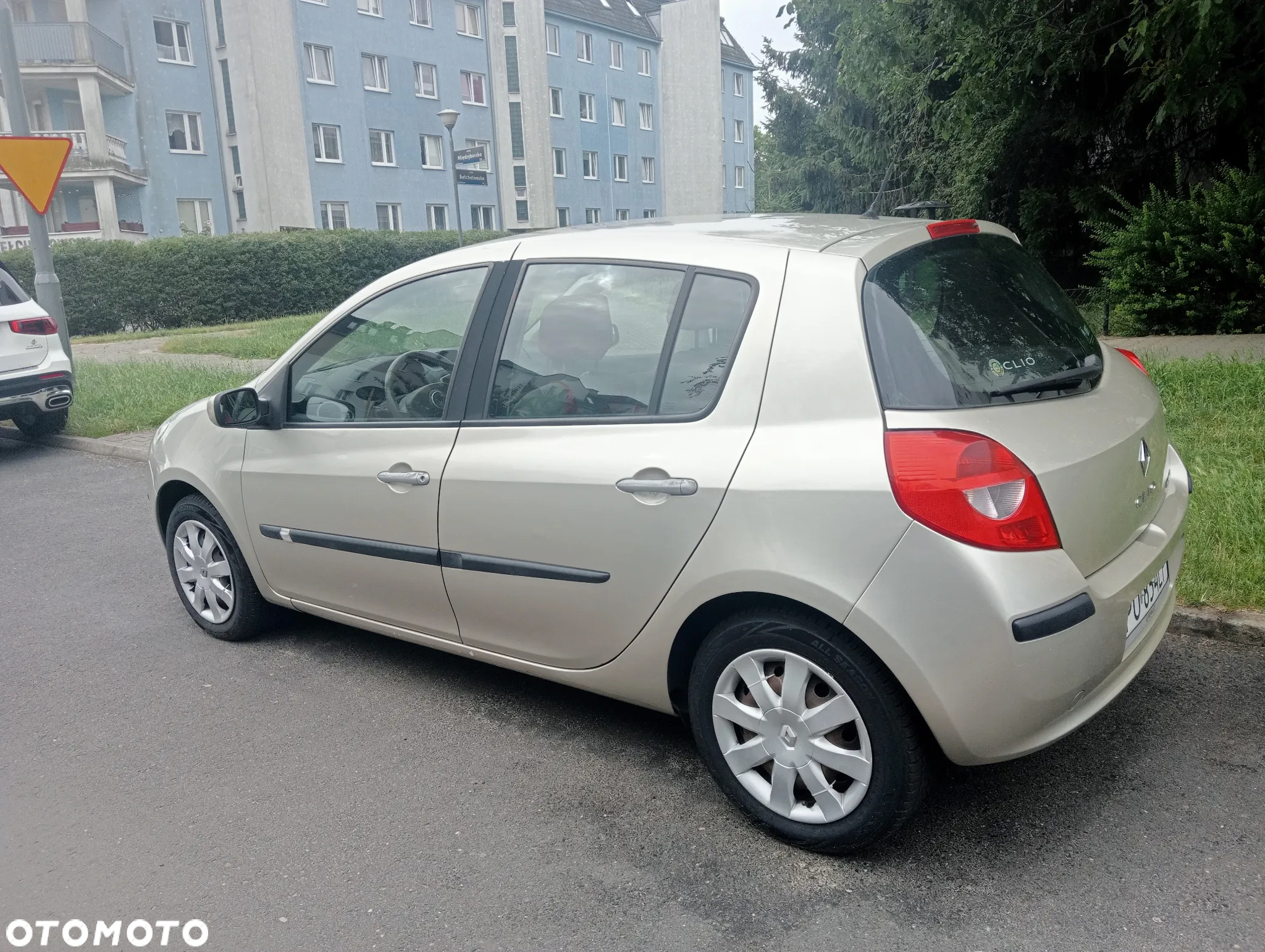 Renault Clio 1.4 16V Dynamique - 4