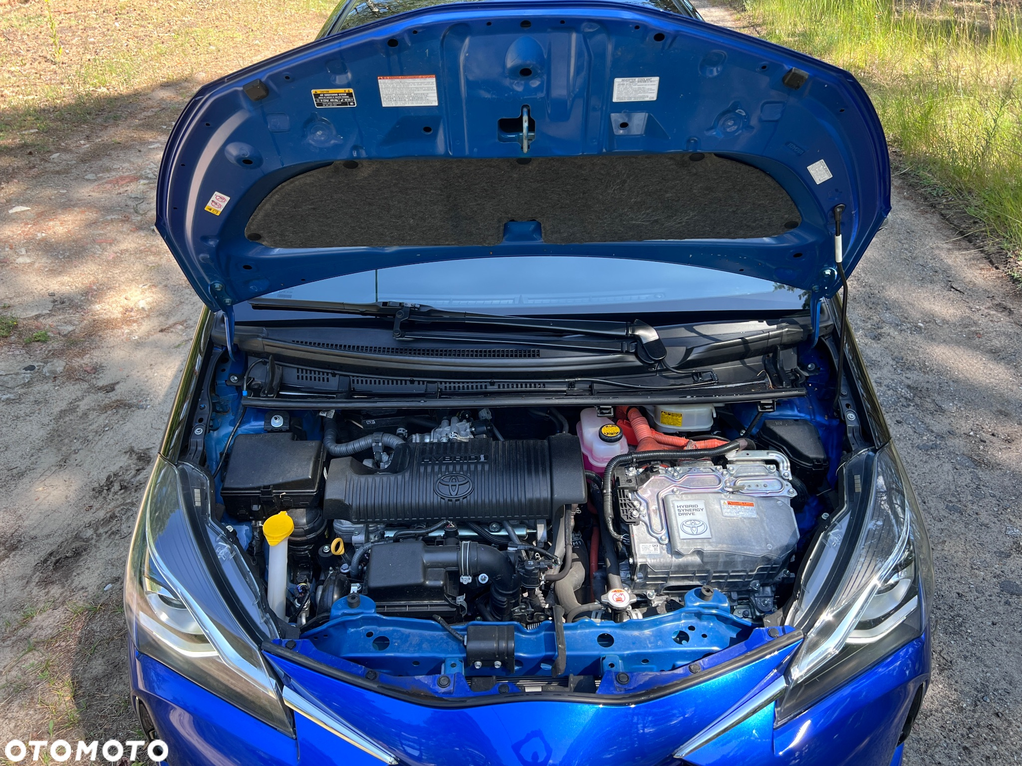 Toyota Yaris Hybrid 1.5 Selection Style - 32