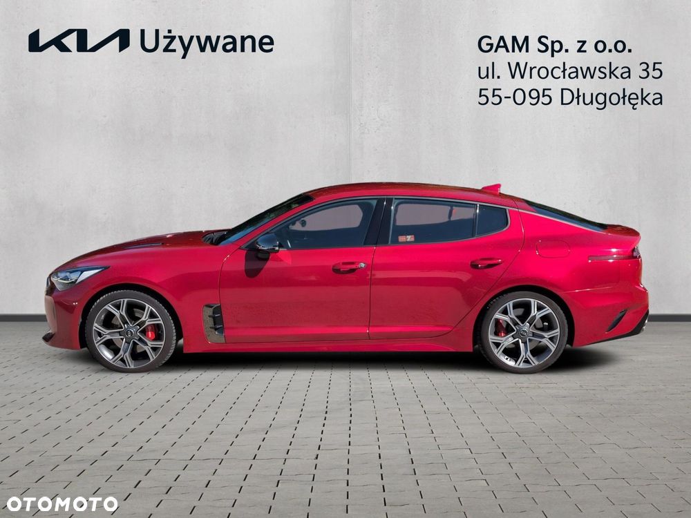 Kia Stinger - 2