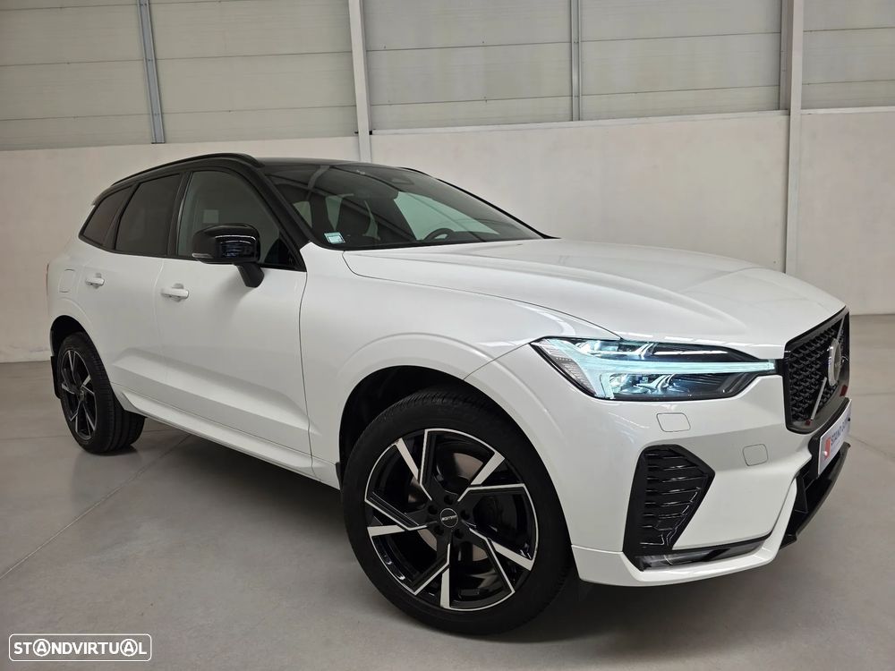 Volvo XC 60 2.0 B5 R-Design AWD - 2