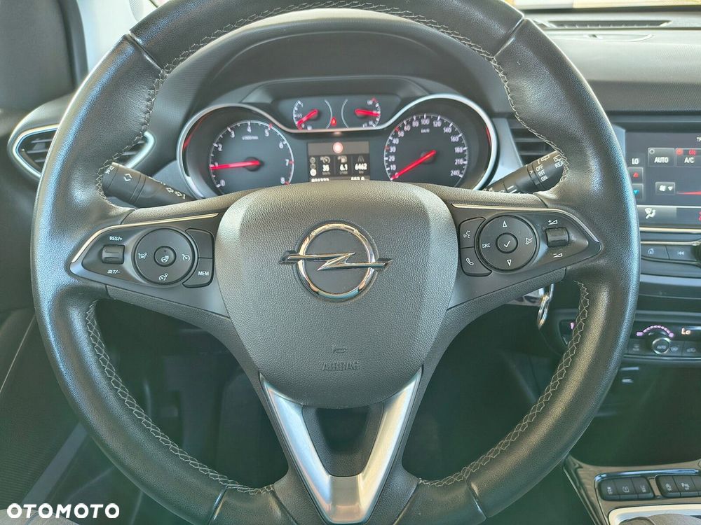 Opel Crossland - 15