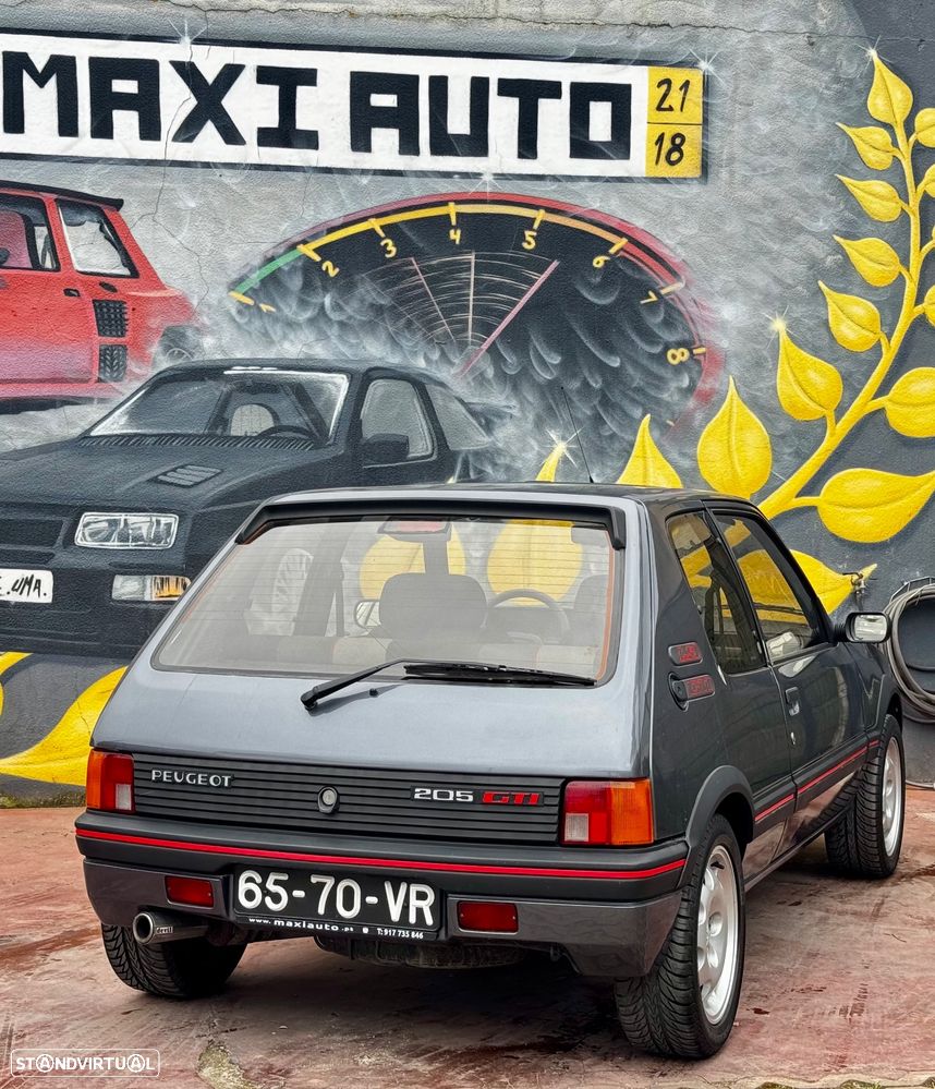 Peugeot 205 1.9 GTi - 12