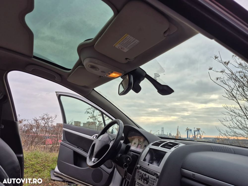 Peugeot 407 2.0HDi ST Sport FAP Aut - 18