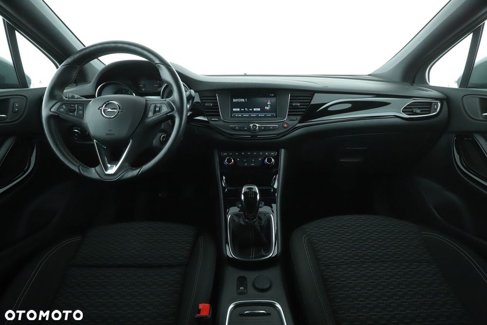Opel Astra - 24