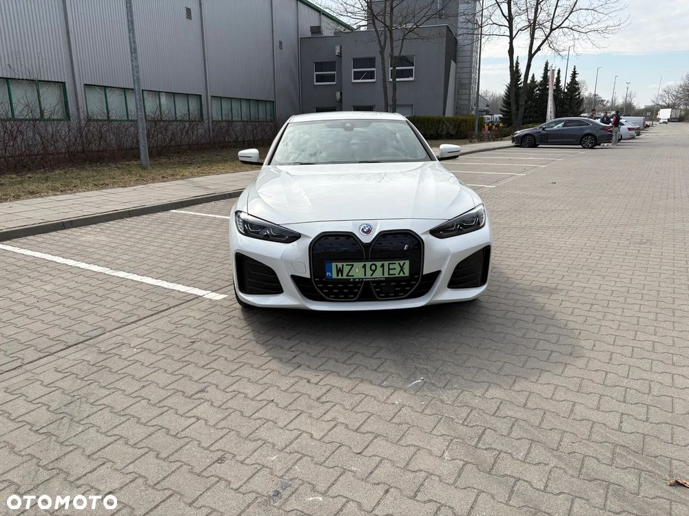 BMW i4 80.7kWh eDrive 40 M Sport - 1