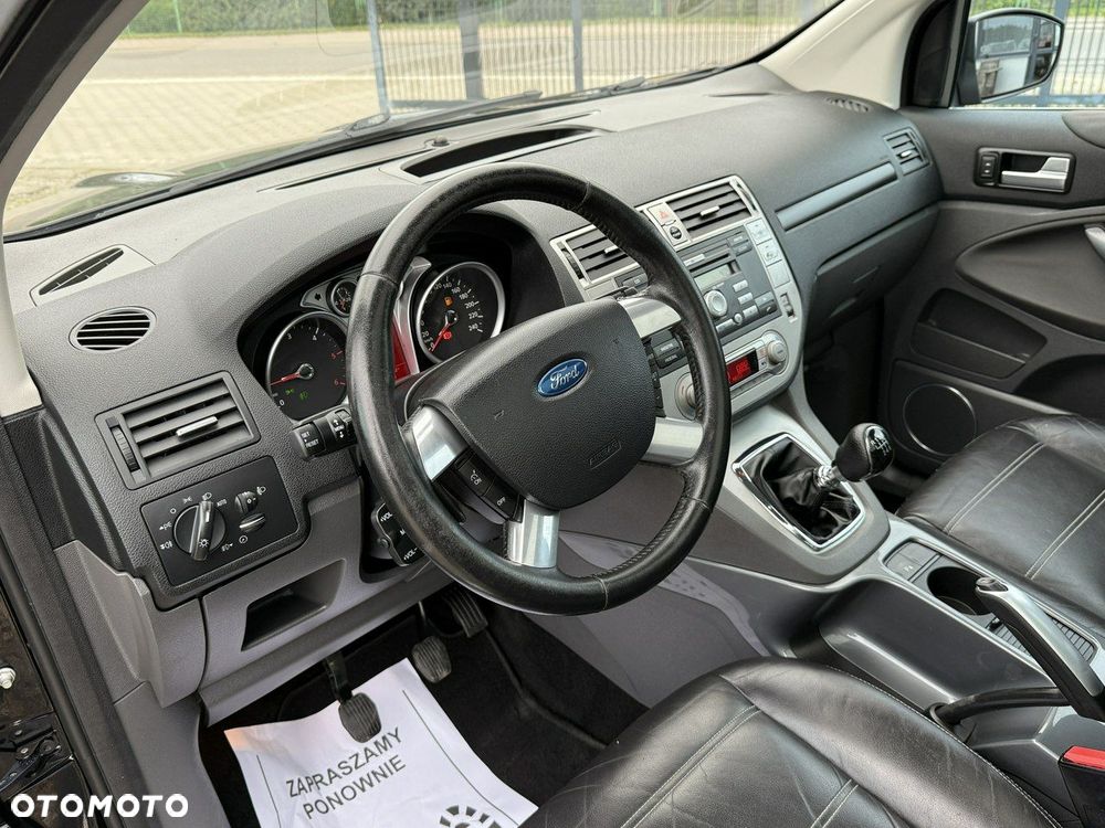 Ford Kuga - 23
