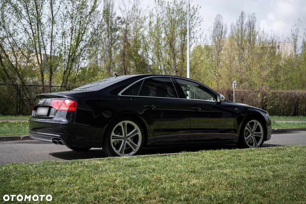 Audi S8 Standard - 5