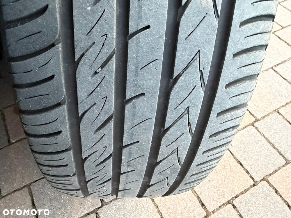 Volkswagen Golf 1.6 TDI BMT Highline - 35