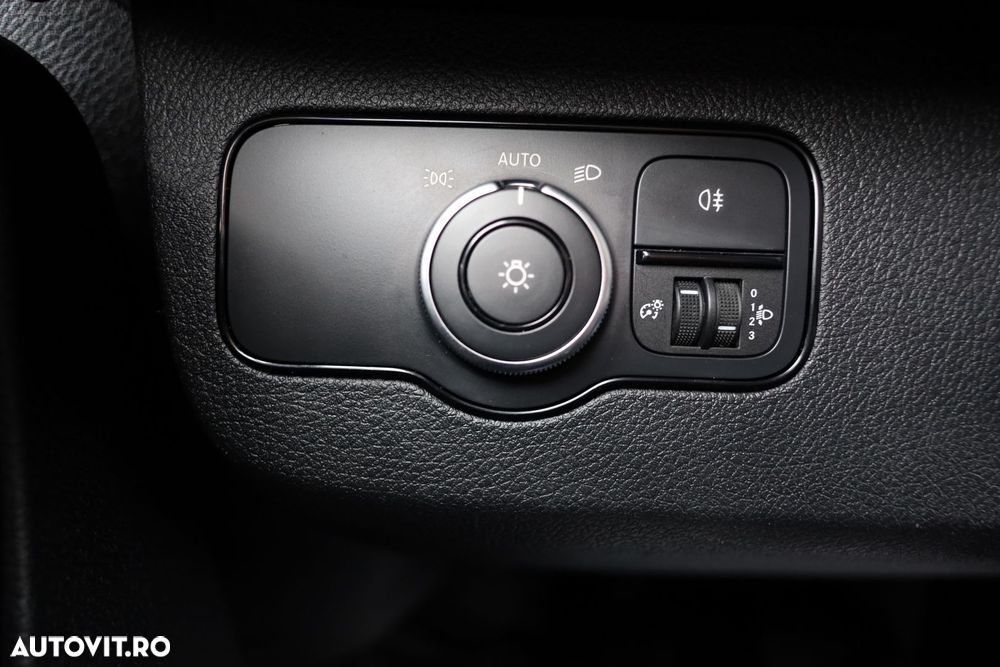 Mercedes-Benz Sprinter L2H2 - 18