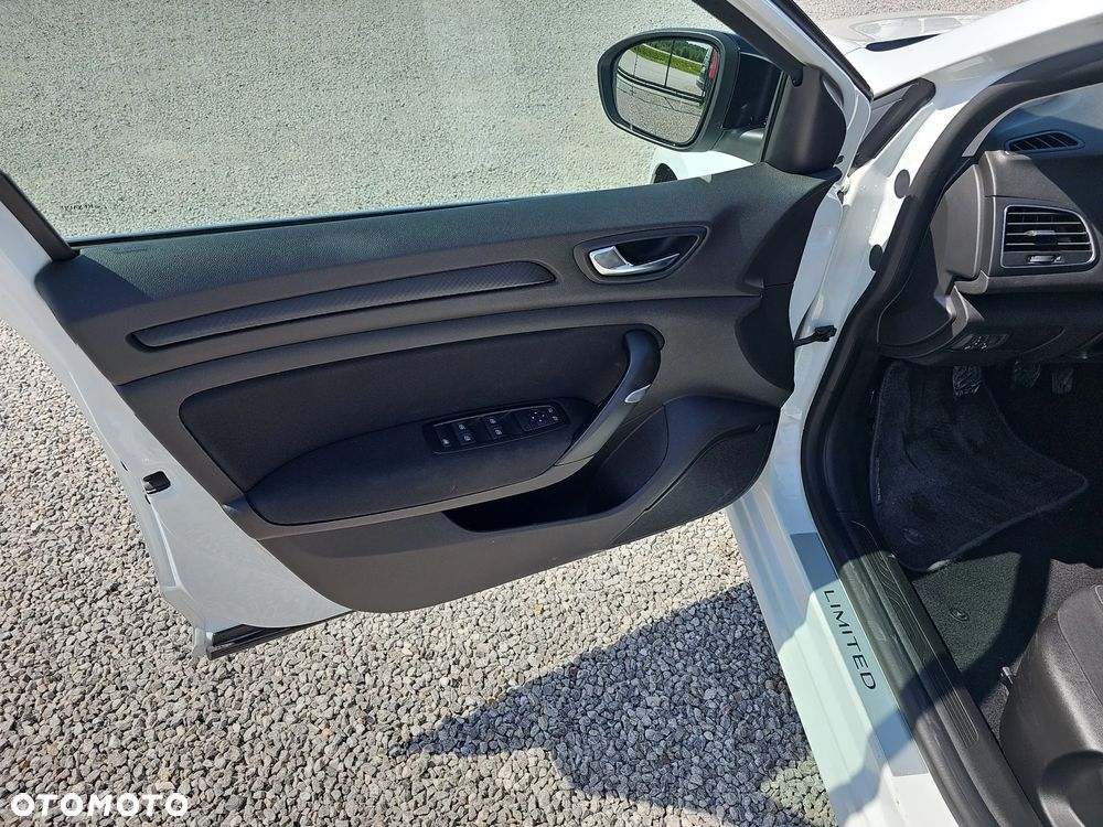 Renault Megane 1.2 Energy TCe Limited - 26