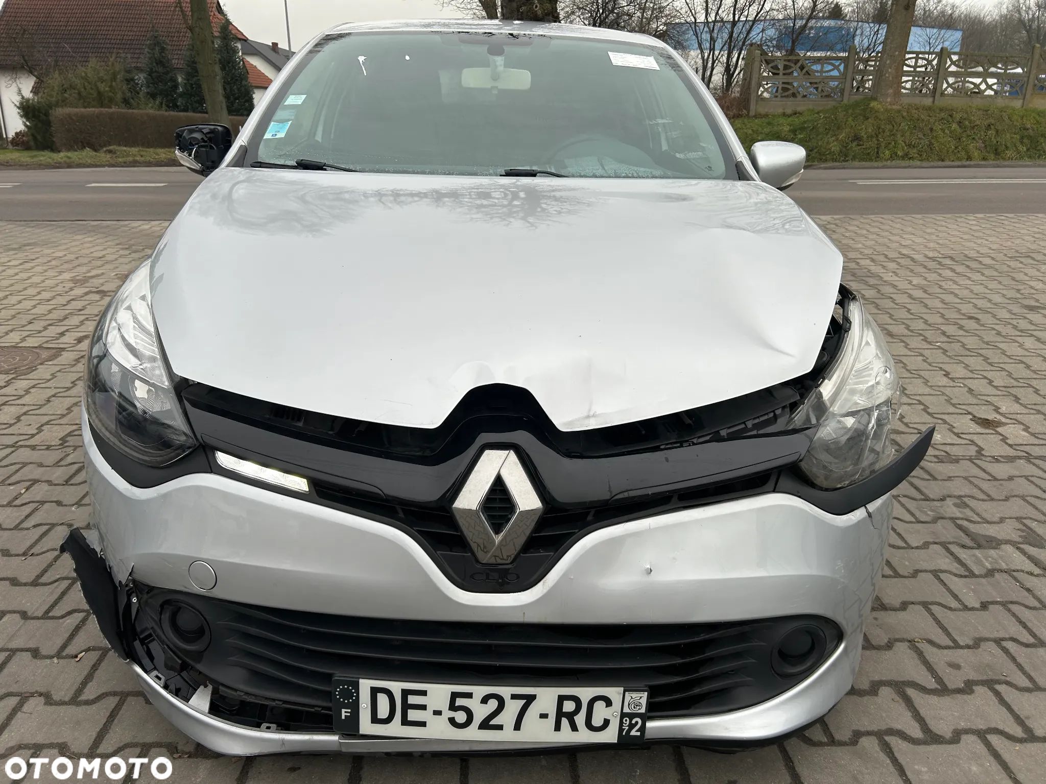 Renault Clio - 1