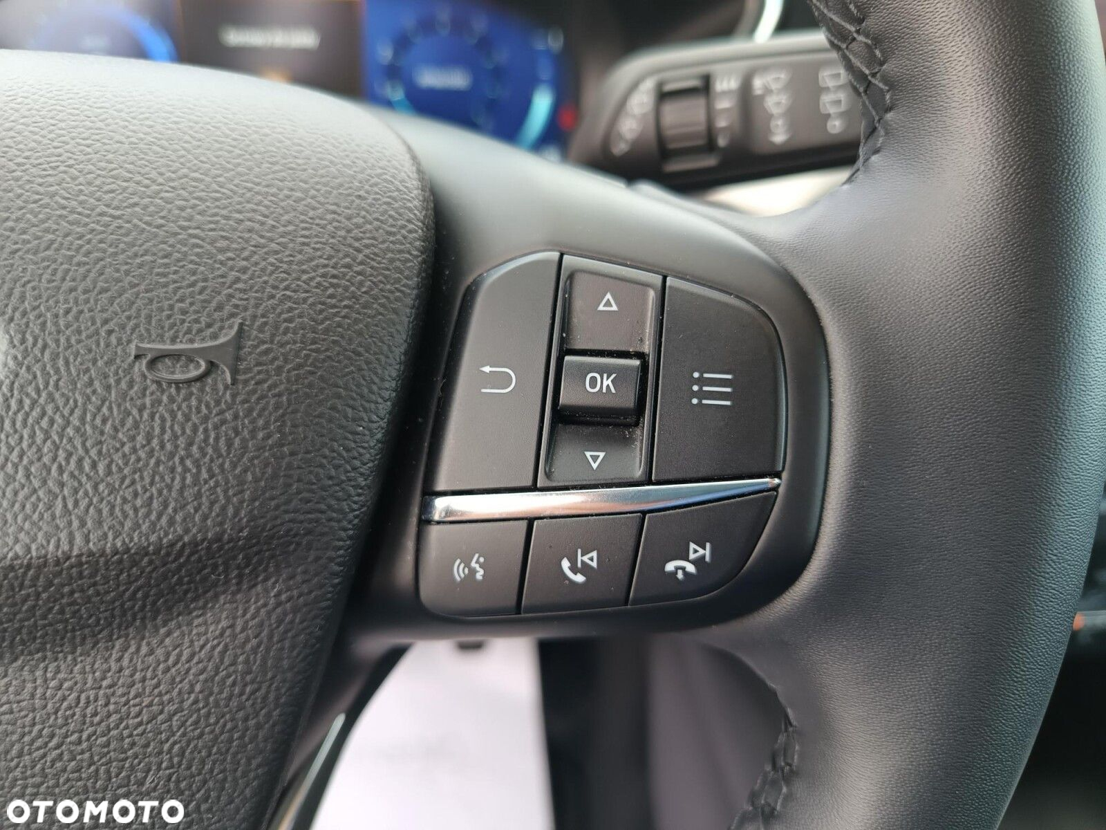 Ford Kuga 1.5 EcoBoost FWD Titanium - 19