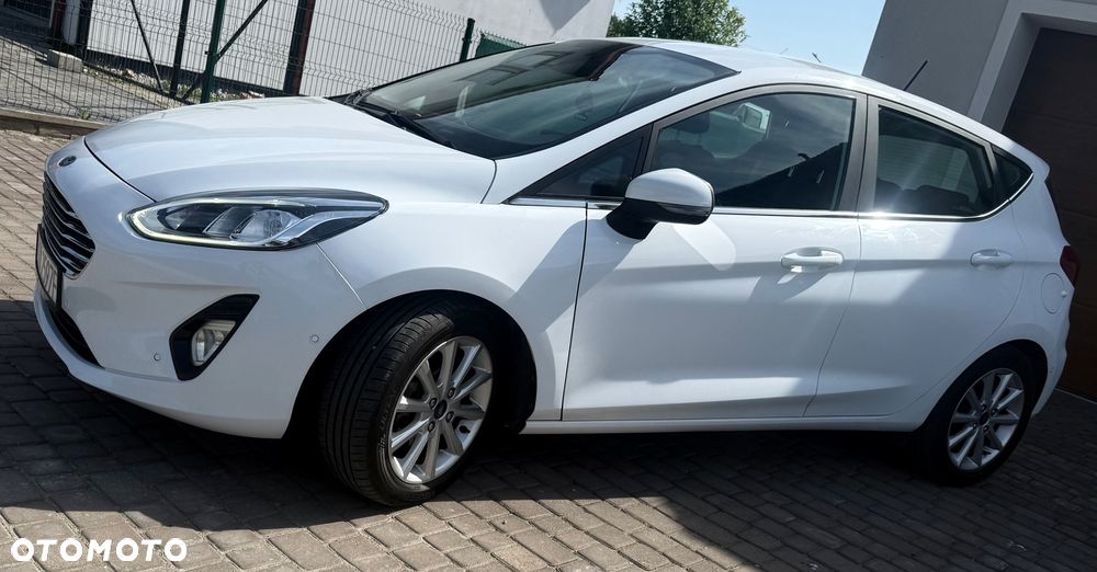 Ford Fiesta 1.0 EcoBoost S&S TITANIUM - 12
