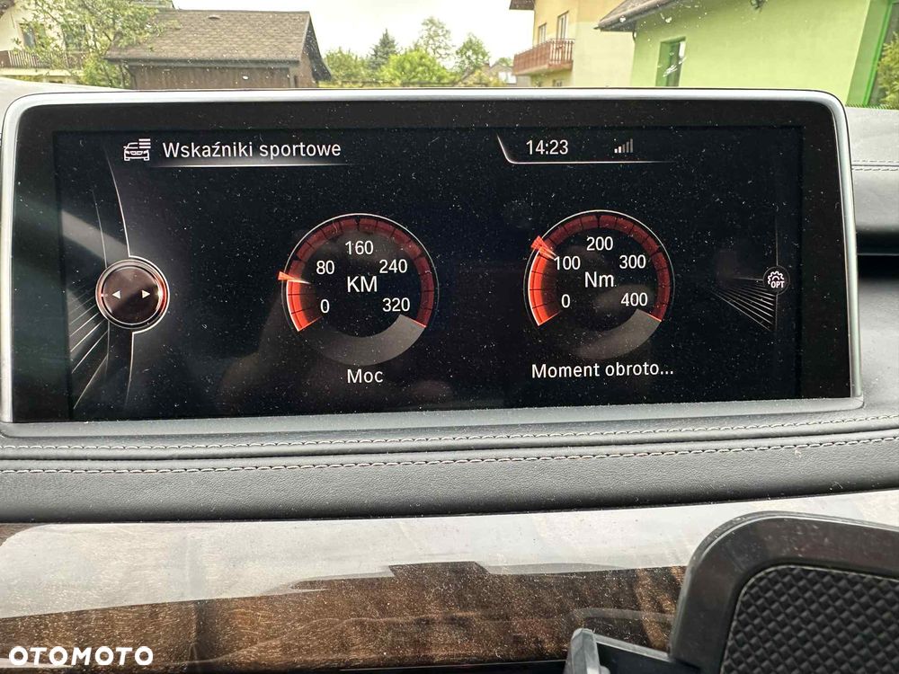 BMW X5 xDrive35i - 27