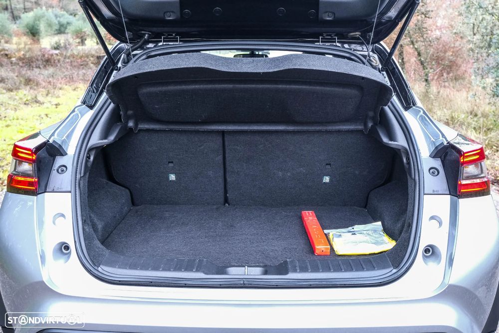 Nissan Juke 1.0 DIG-T Tekna TwoTone T DCT - 41