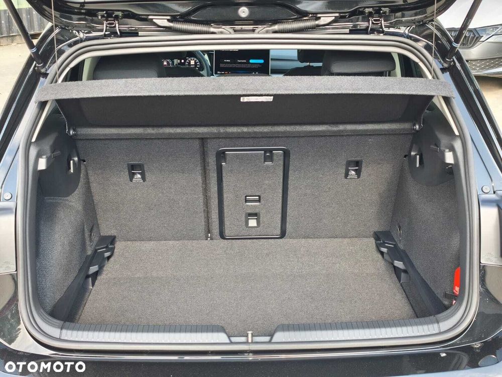 Volkswagen Golf 1.5 TSI Life - 11